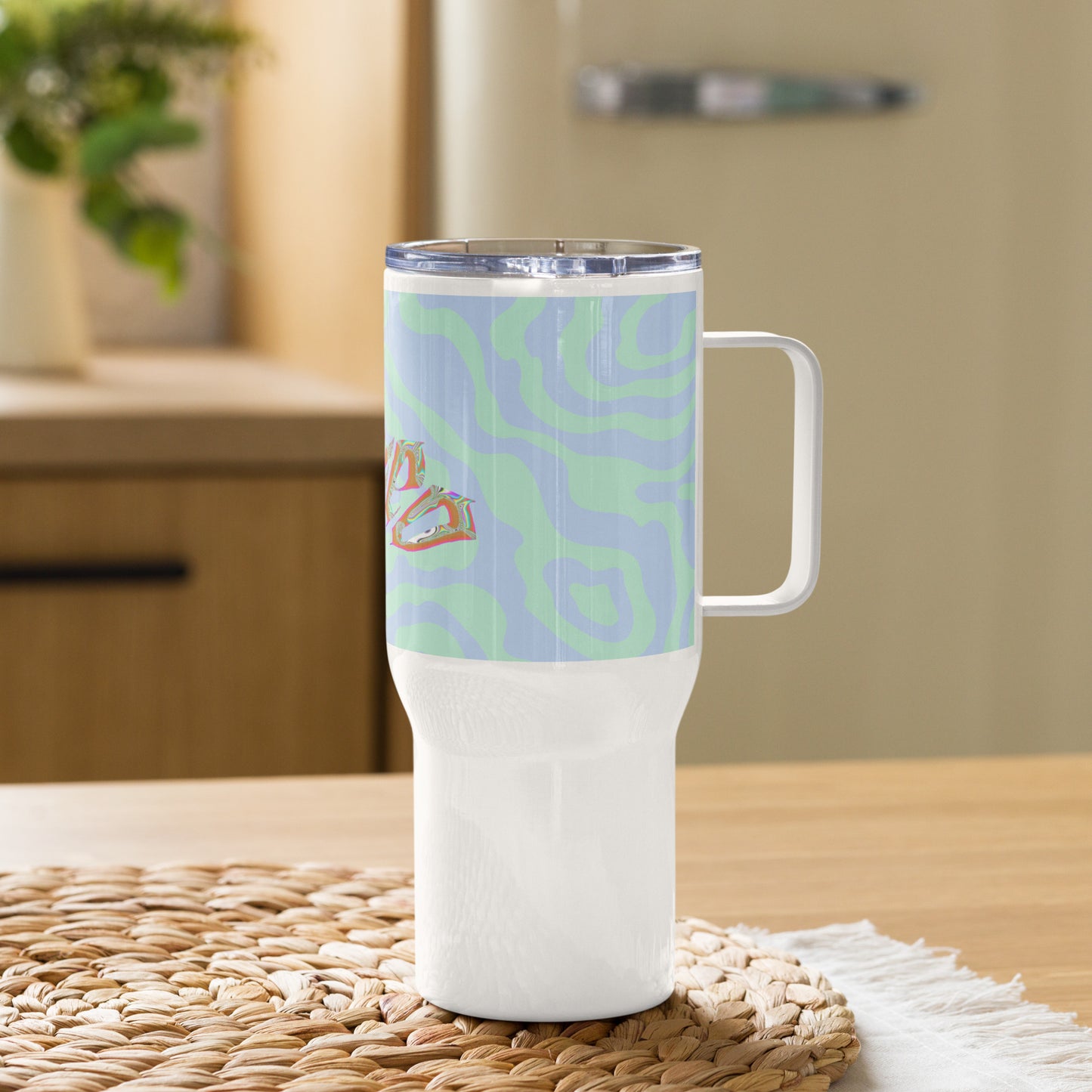 She-eo Travel mug with a handle